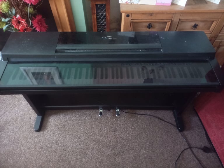 Yamaha Clavinova CLP-550 , Fully functional 