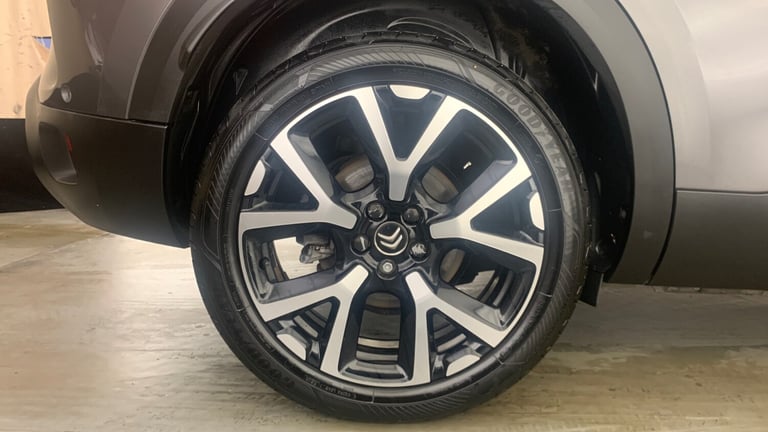 2022 Citroen C5 Aircross 1.2 PureTech Shine Plus SUV 5dr Petrol Manual Euro 6 (s/s) (130 ps) SUV ...