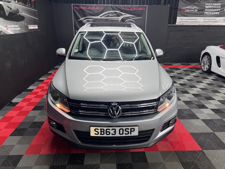 2013 Volkswagen Tiguan 2.0 TDi BlueMotion Tech Match 5dr ESTATE Diesel Manual