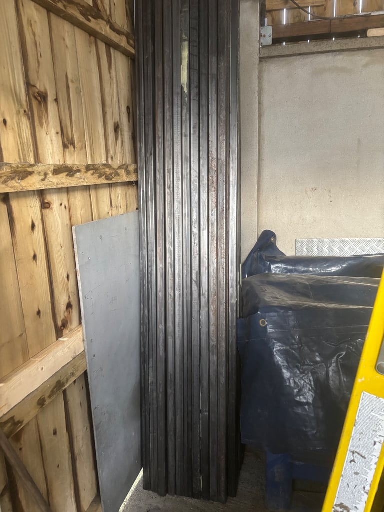 40x40mm Box section (8ft long) 3mm wall