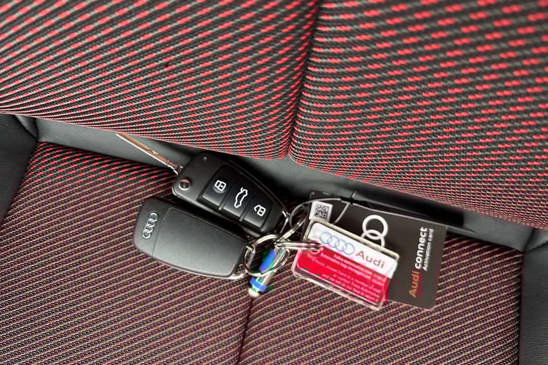 2022 Audi Q3 40 TFSI Quattro S Line 5dr S Tronic SUV Petrol Automatic