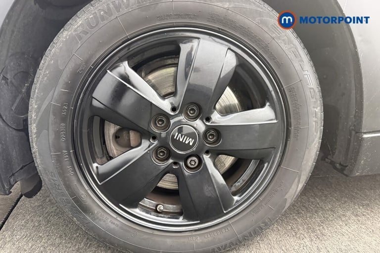 2016 MINI Hatch 1.5 Cooper 5dr Hatchback Petrol Manual