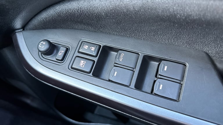 2021 Suzuki Vitara 1.4 Boosterjet 48V Hybrid SZ5 5dr Petrol Estate Estate Petrol Manual