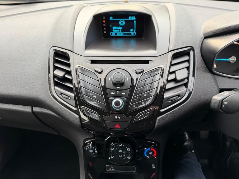 2013 Ford Fiesta 1.0T EcoBoost Zetec Euro 5 (s/s) 3dr HATCHBACK Petrol Manual