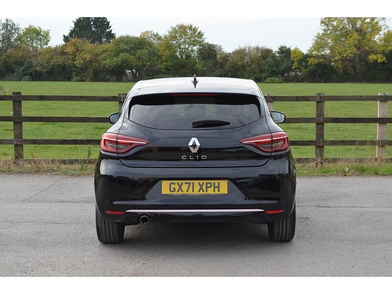 2021 Renault Clio TCe Lutecia Hatchback Petrol Manual