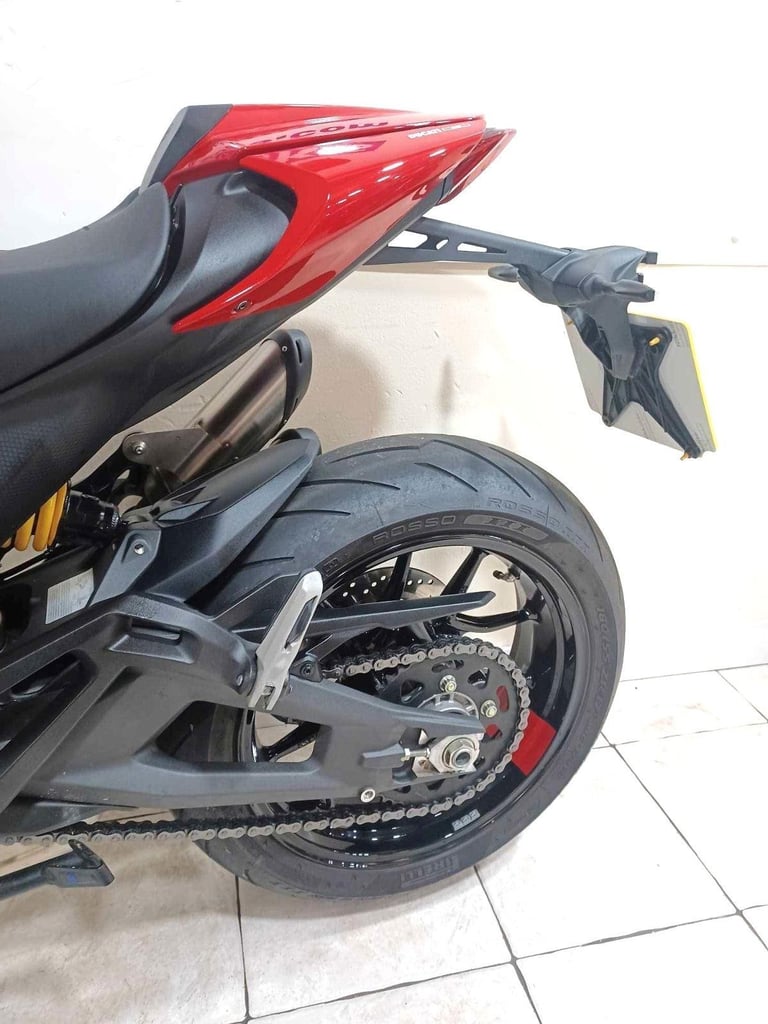 Ducati Monster PLUS 937  21-REG ONLY 1136 DRY MILES ITS MINT £8999.OTR