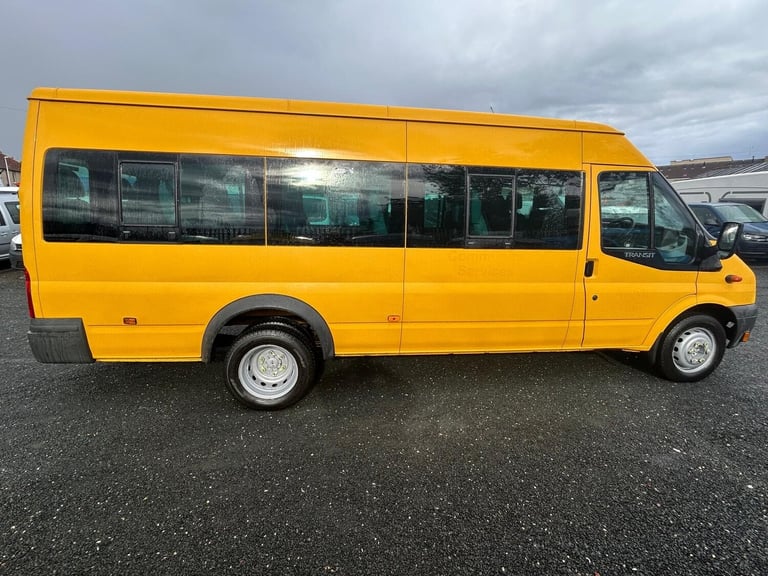 2012 Ford Transit Medium Roof 17 Seater TDCi 135ps MINIBUS NA Diesel Manual