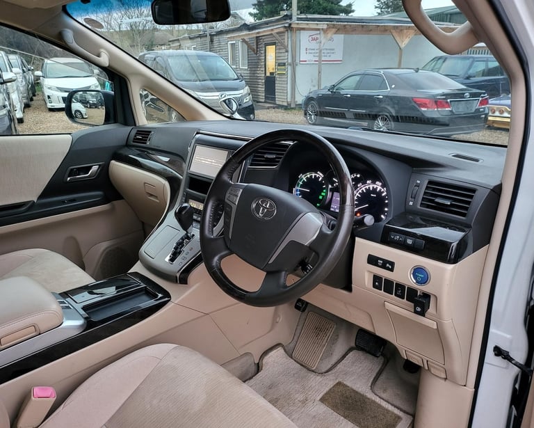 2013 FRESH IMPORT TOYOTA VELLFIRE ALPHARD HYBRID AUTOMATIC 7 SEATER ULE FREE