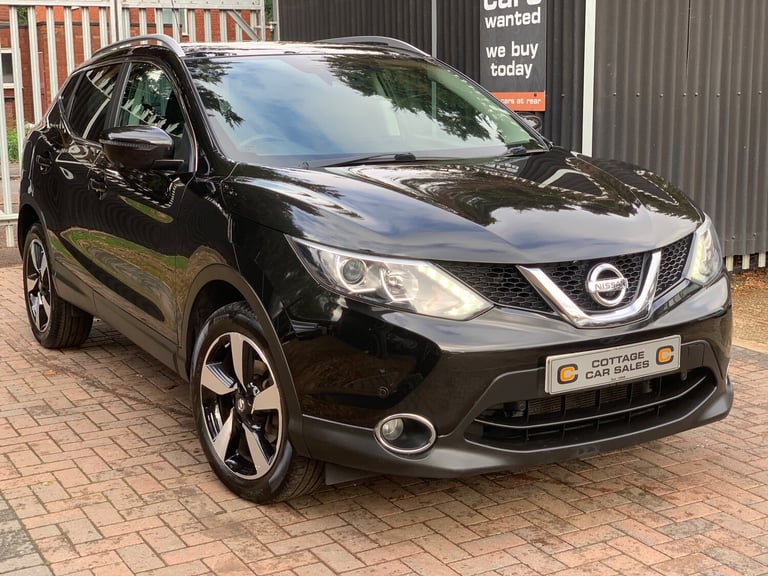 image for 2016 Nissan Qashqai 1.2 DIG-T N-Connecta SUV 5dr Petrol Manual 2WD Euro 6 (s/s)