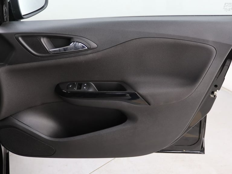 2019 Vauxhall Corsa 1.4 SRi Nav 5dr HATCHBACK PETROL Manual