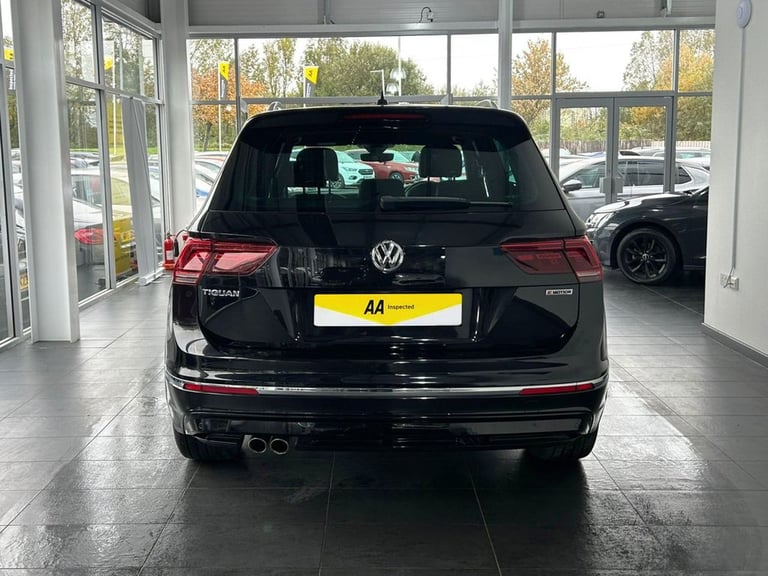 2018 Volkswagen Tiguan 2.0 TDI R-Line SUV 5dr Diesel DSG 4Motion Euro 6 (s/s) (150 ps) FULL VW S/...