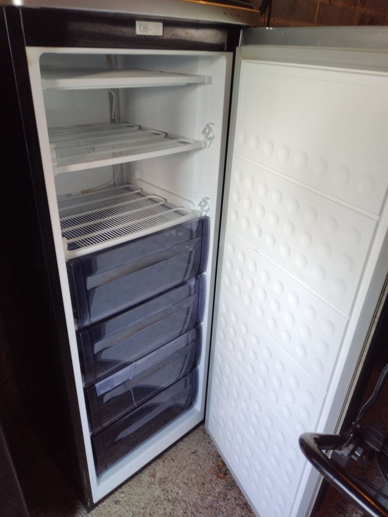 Freezer upright 4ft x 9 inch high good condition good working order can deliver local 
