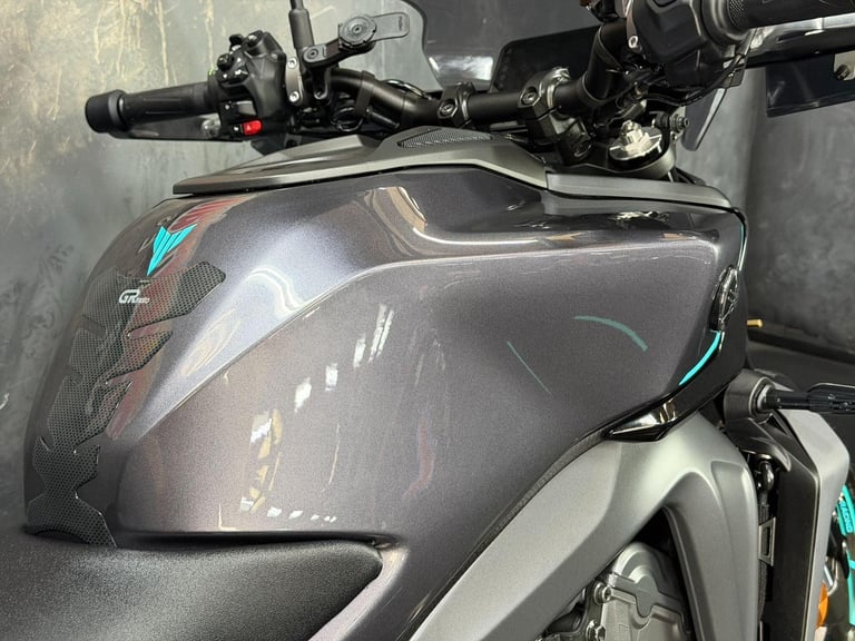 2024 Yamaha MT-09 900 Hyper-naked Euro 5