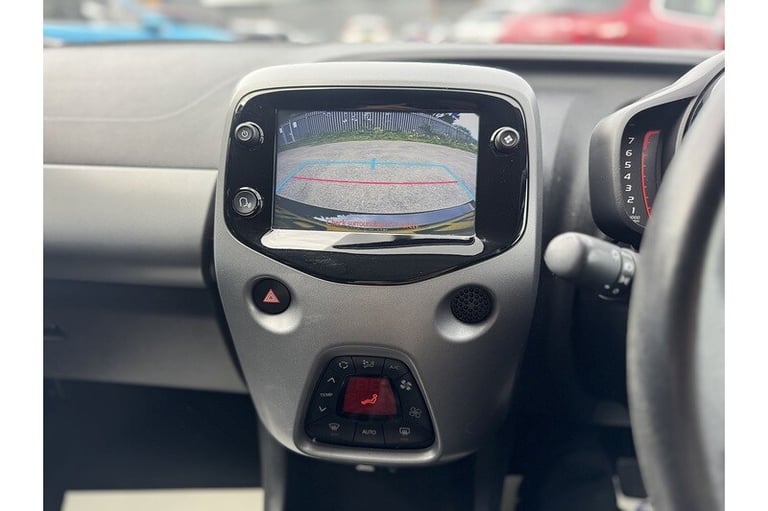 2018 Toyota AYGO VVT-i x-press Hatchback Petrol Manual