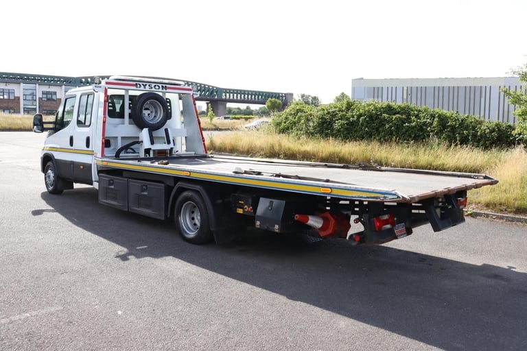 IVECO DAILY 70-180 DYSON SLIDE AND TILT RECOVERY L.H.D (2021)