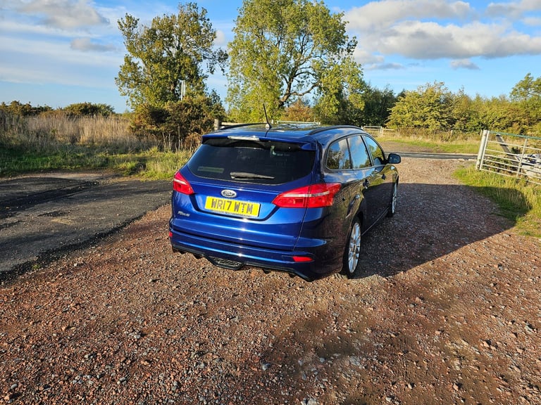 Ford, FOCUS, Estate, 2017, Manual, 1499 (cc), 5 doors
