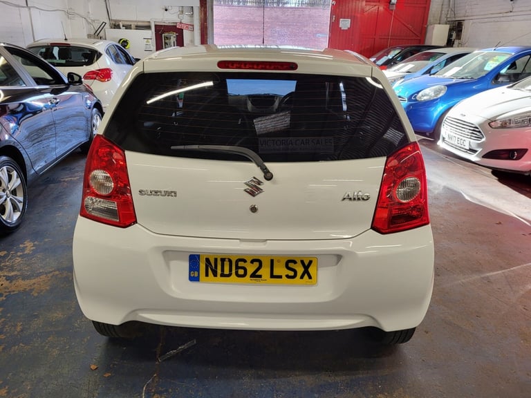 WHITE SUZUKI ALTO 1.0 SZ ONLY 55000 MILES CHEAP TAX CHEAP INS 2 KEYS 2013 62 REG