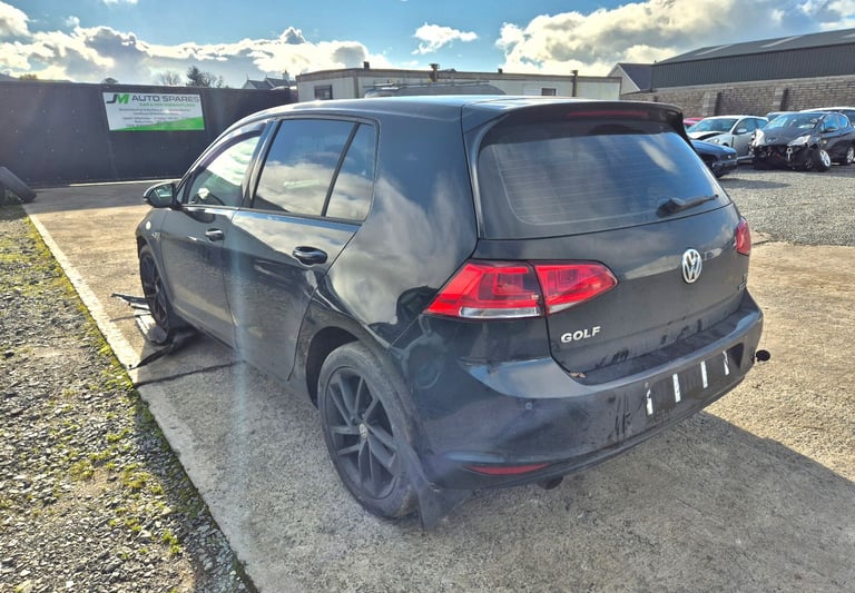 Mk7 Vw Golf 1.6Tdi 6spd BREAKING PARTS SPARES ONLY 