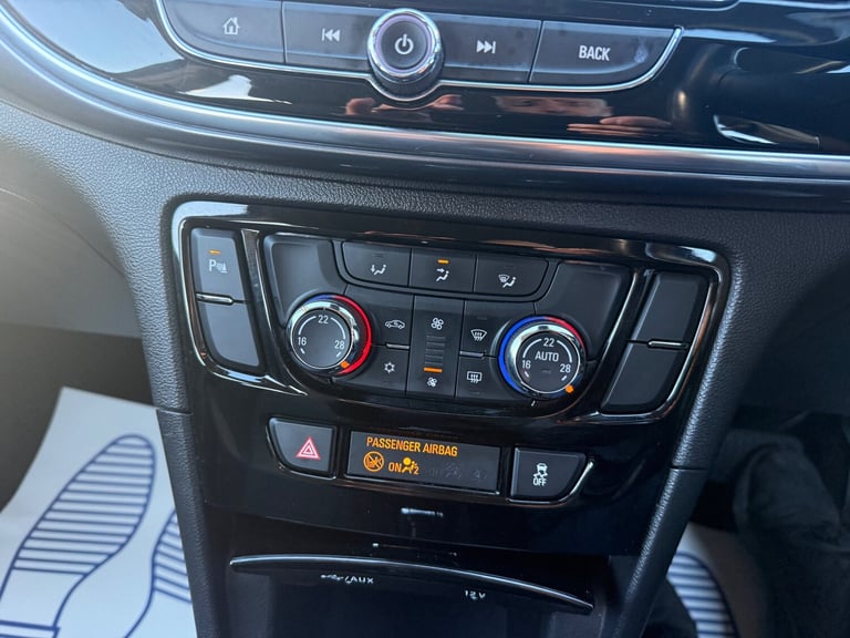 2017 Vauxhall Mokka X 1.4i Turbo Design Nav SUV 5dr Petrol Auto Euro 6 (140 ps)