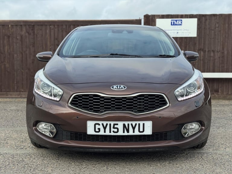 2015 Kia Ceed 1.6 CRDi EcoDynamics 4 Tech Euro 5 (s/s) 5dr HATCHBACK Diesel Manual