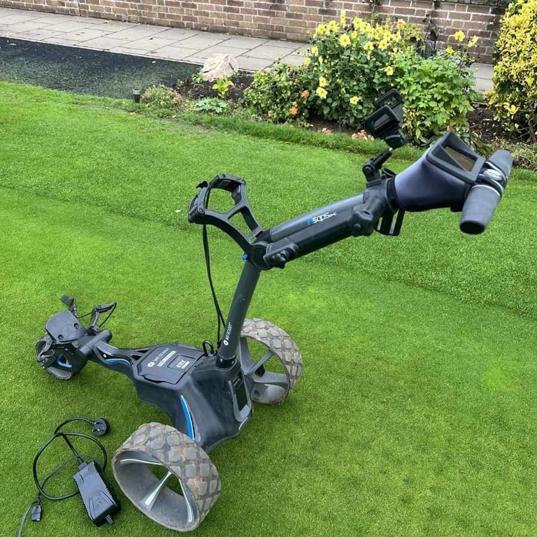 Motocaddy M5 GPS DHC 