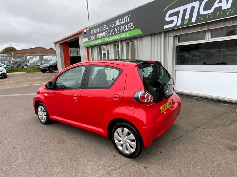 2013 Toyota AYGO 1.0 VVT-i Move Hatchback 5dr Petrol MultiMode Euro 5 (68 ps) Hatchback Petrol Au...