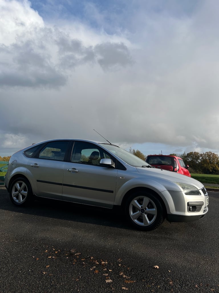 Ford, FOCUS, Hatchback, 2005, Manual, 1596 (cc), 5 doors