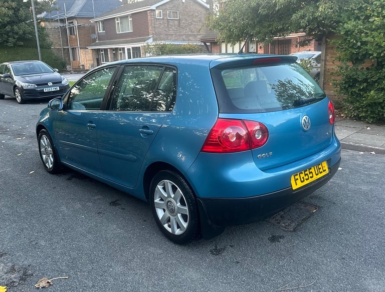 VW Golf 1.6i Sport  67k