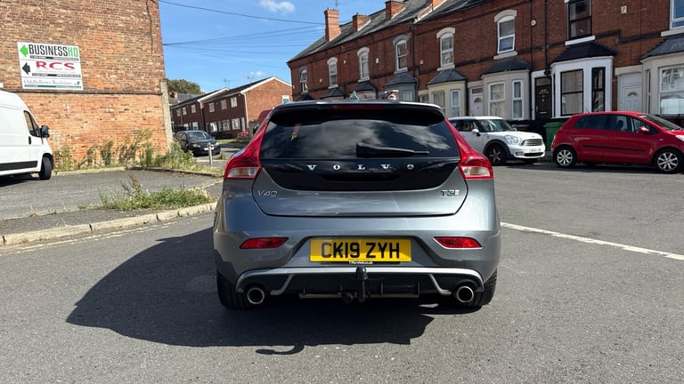 2019 Volvo V40 1.5 T3 R-Design Edition Hatchback 5dr Petrol Auto Euro 6 (s/s) (152 ps) Hatchback ...