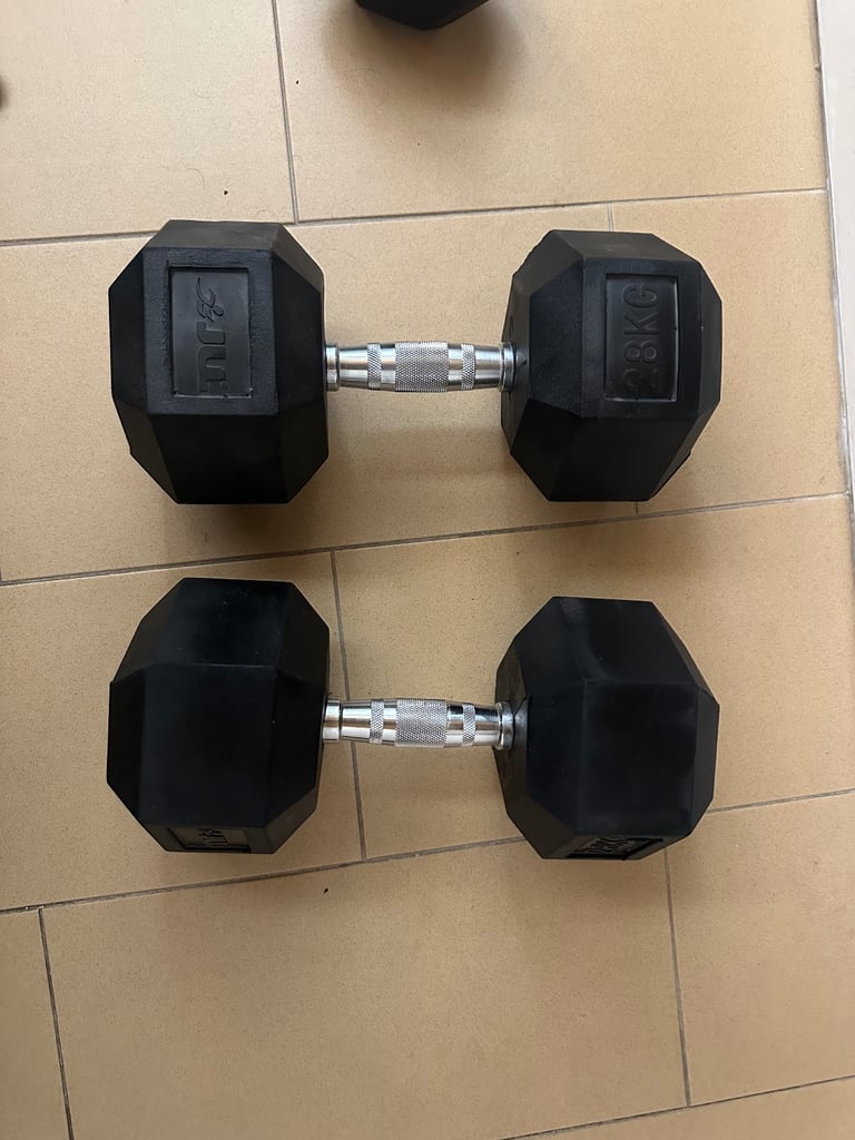Gym set - Rack, bar, bench, weight plates & dumbells