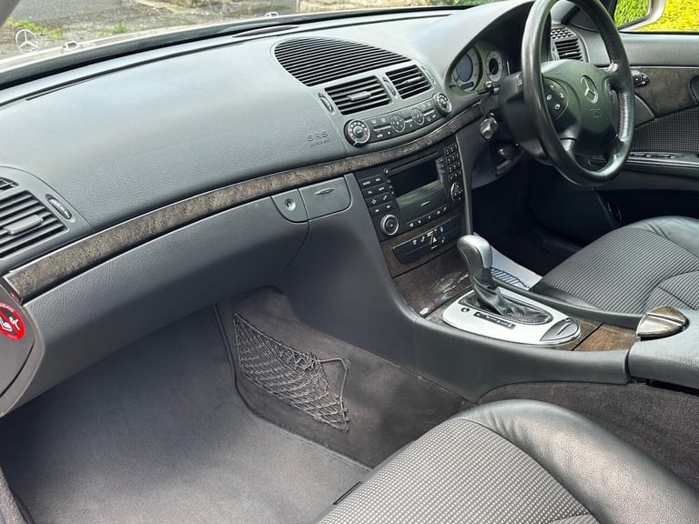 2003 Mercedes-Benz E-Class 2.6 E240 Avantgarde 4dr SALOON Petrol Automatic