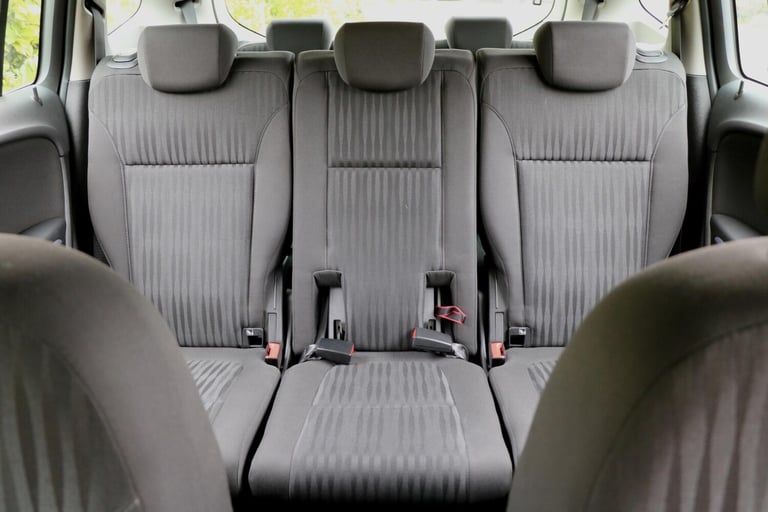 2017 Vauxhall Zafira Tourer 1.4i Turbo Design Euro 6 5dr MPV Petrol Manual