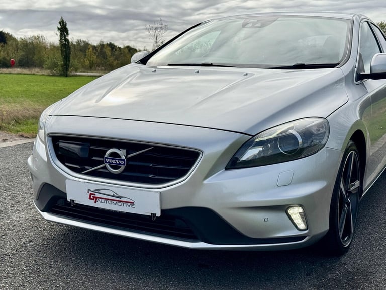 2016 Volvo V40 2.0 D4 R-Design Lux Nav Auto Euro 6 (s/s) 5dr HATCHBACK Diesel Automatic