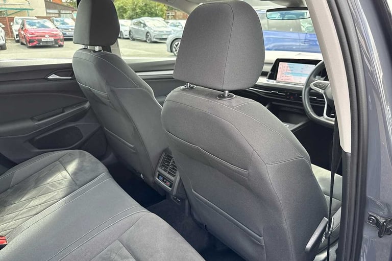2020 Volkswagen Golf 1.5 eTSI 150 Style 5dr DSG Hatchback Petrol Automatic