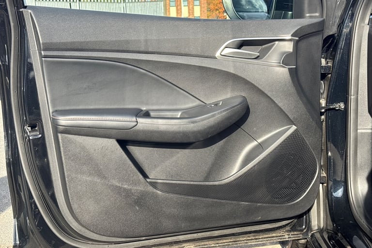 2025 MG MG3 105243 Hatchback Hybrid Automatic