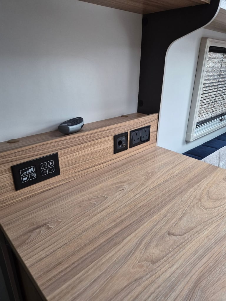 Bailey Discovery D4-2. 2025