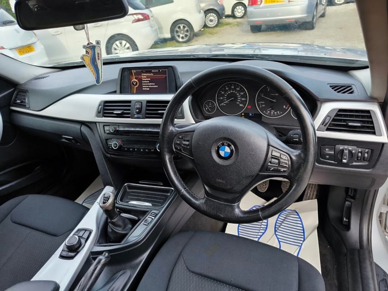 2013 13 BMW 3 SERIES 2.0 318D SE TOURING 5D 141 BHP DIESEL