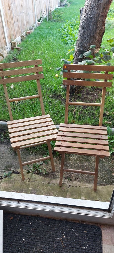 image for 2 garden folding chairs, wood
