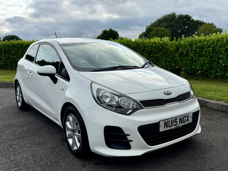 image for 2015 KIA RIO 1.25 SR7 3DR WHITE LOW MILEAGE ULEZ COMPLIANT HATCHBACK A/C &amp; B/T