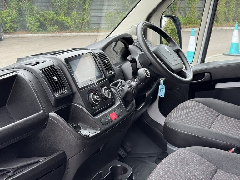 2024 Peugeot Boxer 2.2 BlueHDi H2 Professional Premium+ Van 140ps PANEL VAN DIESEL Manual