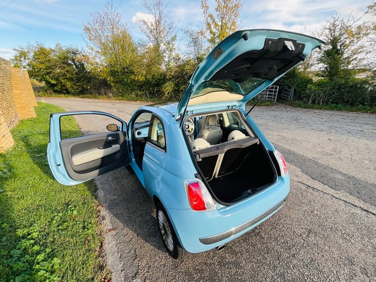 2011 Fiat 500 0.9 TwinAir Lounge 3dr HATCHBACK Petrol Manual