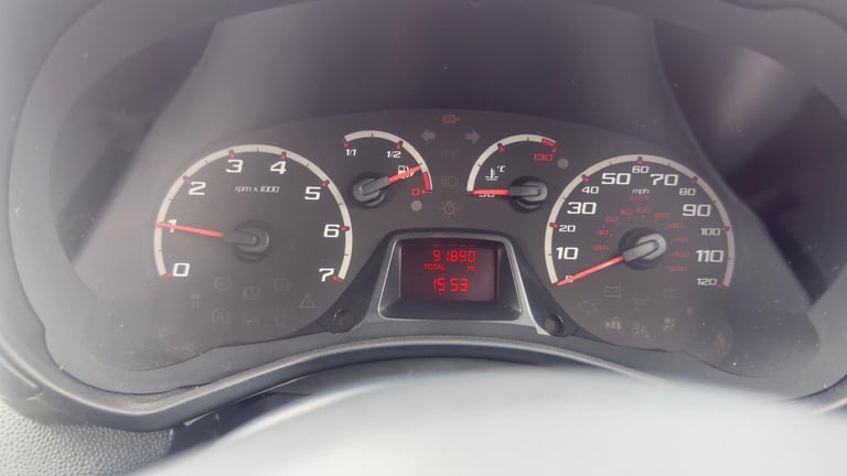 Ford, KA, Hatchback, 2013, Manual, 1242 (cc), 3 doors