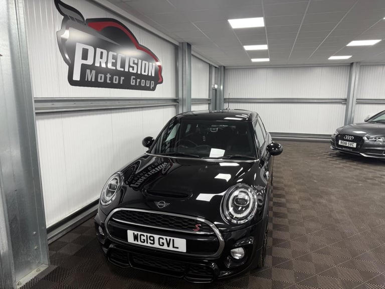 2019 MINI Hatch 2.0 Cooper S Sport Steptronic Euro 6 (s/s) 5dr HATCHBACK Petrol Automatic