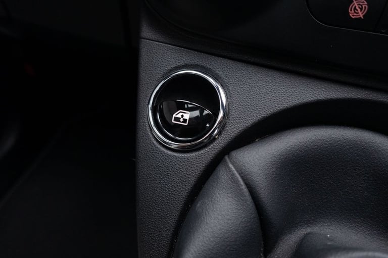 2021 Fiat 500 1.0 MHEV Dolcevita Hatchback 3dr Petrol Manual Euro 6 (s/s) (70 bhp) Hatchback Petr...