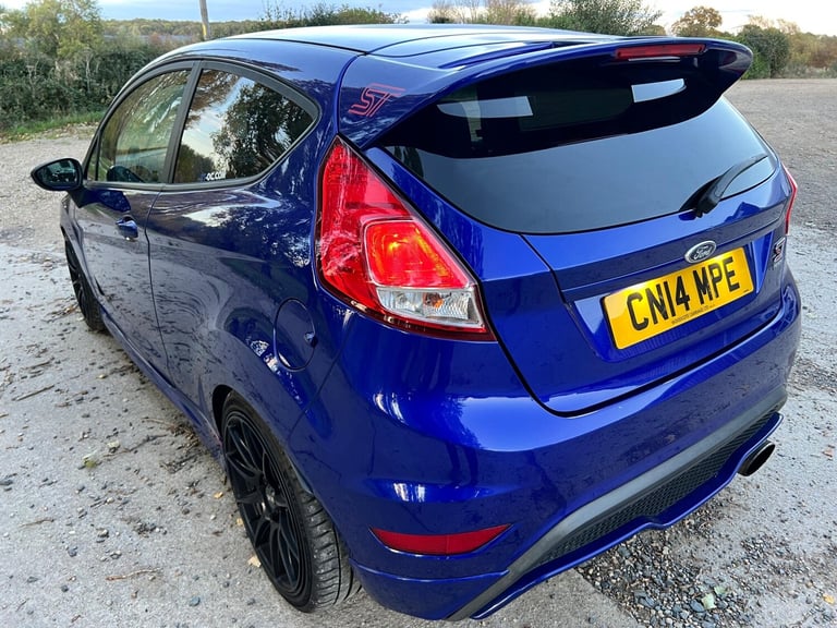 2014 Ford Fiesta 1.6T EcoBoost ST-2 Hatchback 3dr Petrol Manual Euro 6 (182 ps) HATCHBACK Petrol ...