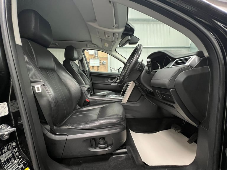 2017 Land Rover Discovery Sport 2.0 Si4 240 HSE 5dr Auto ESTATE Petrol Automatic