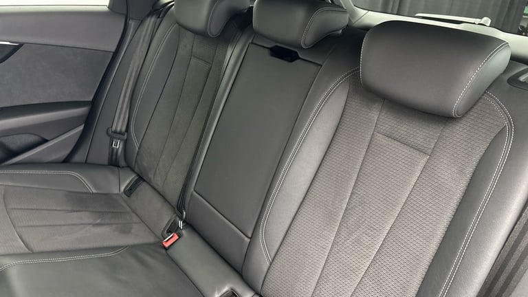 2022 Audi A4 Avant 2.0 TFSI 40 Black Edition Estate 5dr Petrol S Tronic Euro 6 (s/s) (204 ps) Est...