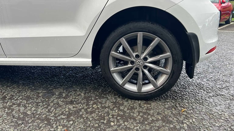 2015 Volkswagen Polo 1.2 TSI SE Design 5dr Hatchback Petrol Manual