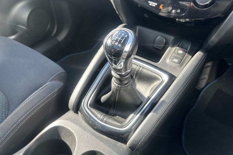  Nissan Qashqai 1.5 Dci N Connecta Suv 5dr Diesel Manual Euro 6 s/s 115 Ps