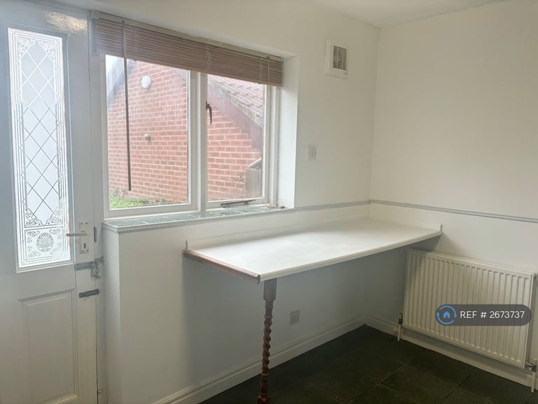 2 bedroom house in Hopefield Mews, Leeds, LS26 (2 bed) (#2673737)